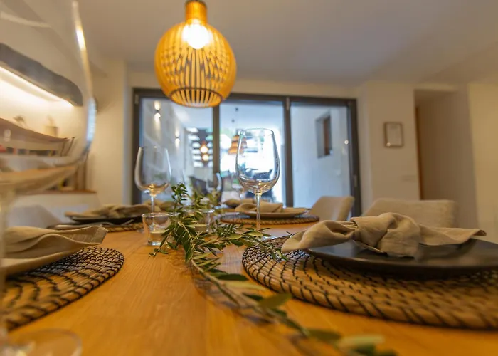 Stadthaus - Alica 8 - Pool, Barbecue, Garten, Terrassen Und Im Winter Zentralheizung Und Kamin, Hochwertig Saniert Hébergement de vacances